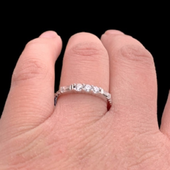 STERLING SILVER ART DECO HALF ETERNITY RING SIZE 8 - Picture 7 of 11